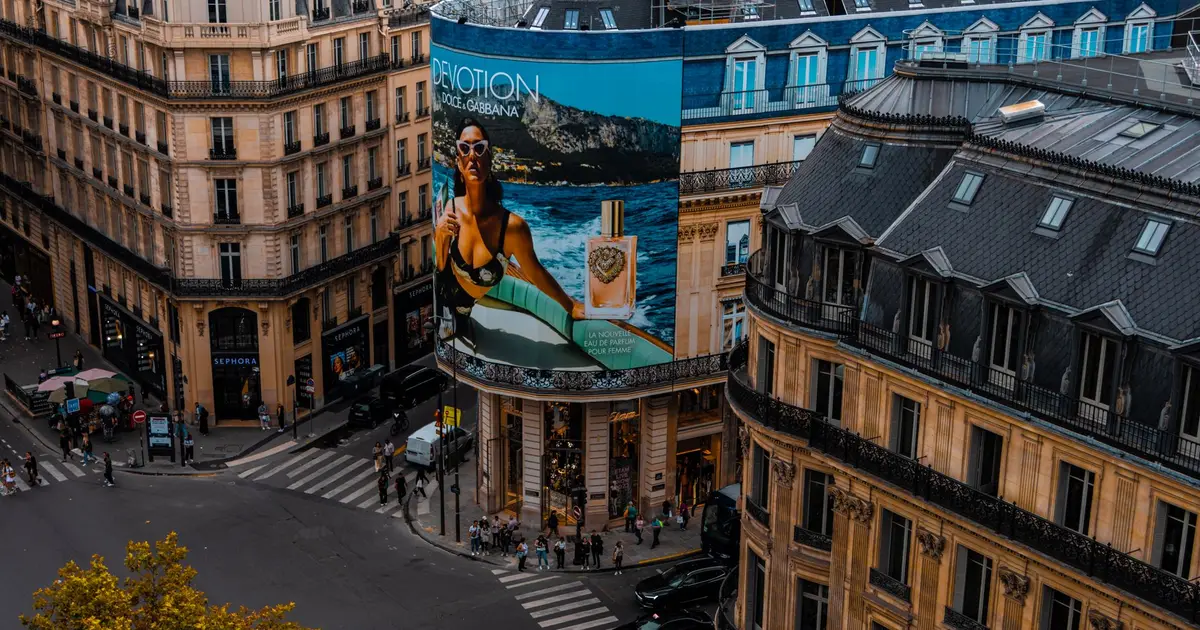 Rue de Paris dans le 19e arrondissement